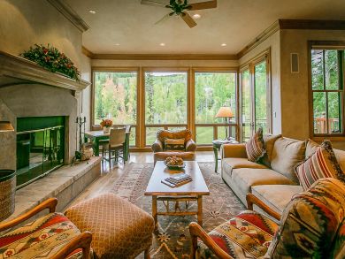 A Snowmass Four Bedrooms Rental with Great Views Available ! A Snowmass Four Bedrooms Rental with Great Views Available !